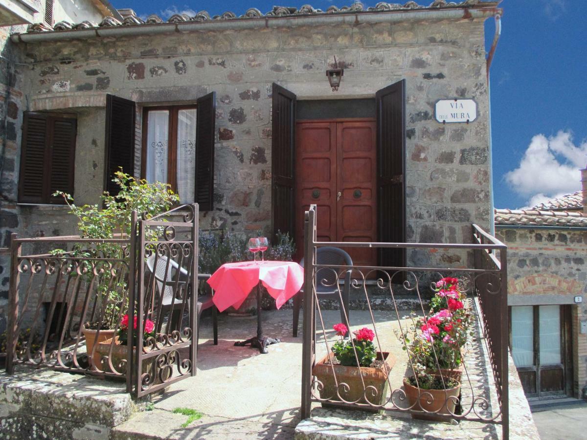 Casa Della Piazza Villa Radicofani Bagian luar foto
